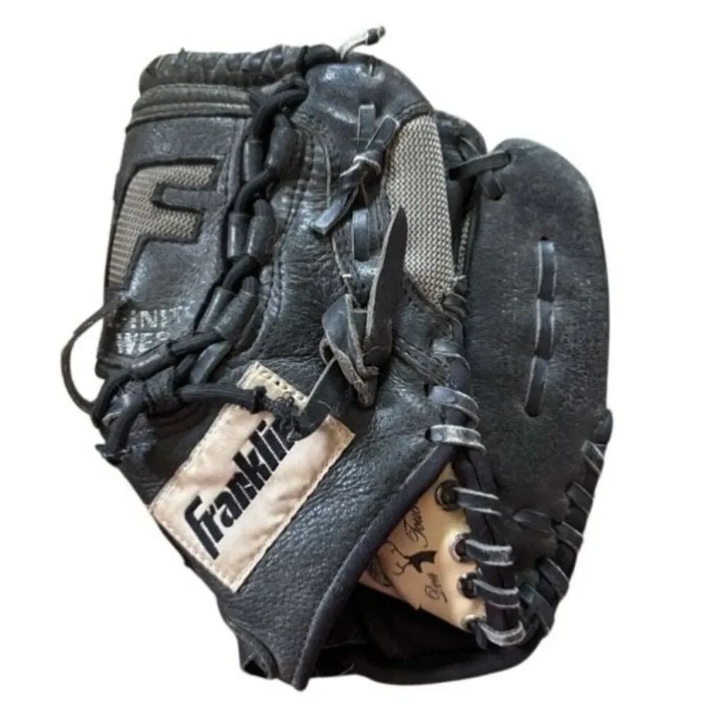 Franklin Infinite Web Youth RHT Black Baseball Glove